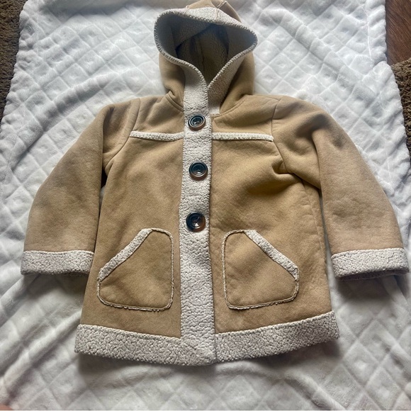 Y2k 2007 Old Navy girls toddler tan faux suede Sherpa lined jacket snap size 4T - Picture 1 of 5